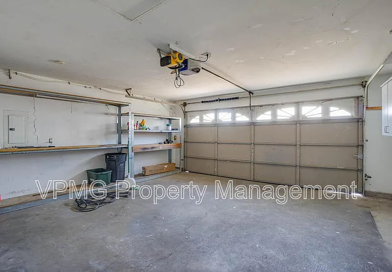7602 NE 159th Ave — Photo 23