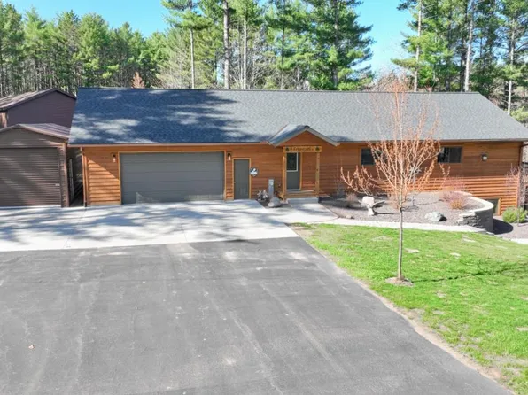 1055 Shishebogama Dr, Minocqua, WI 54548