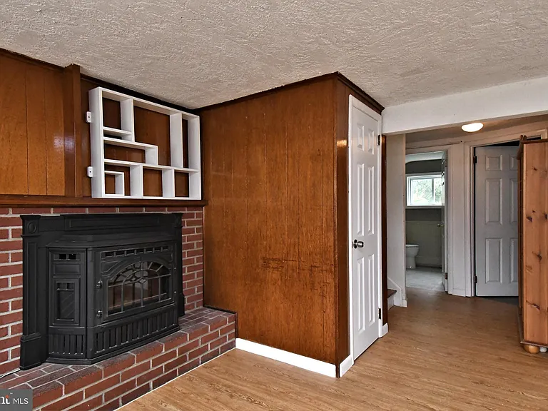 559 General Muhlenberg Rd — Photo 33