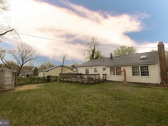 3rd image of 13203 Clarington Ct