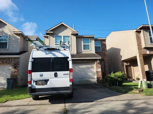 11135 Panther Ct, Houston, TX 77099