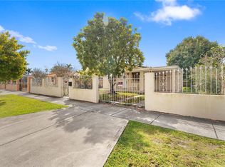 1060 W 32nd St, Hialeah, FL 33012