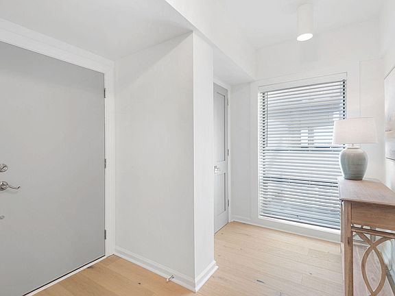 3rd image of 4407 Ocean Club Dr