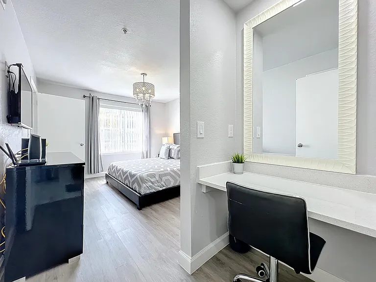 7380 Westpointe Blvd #125 — Photo 11