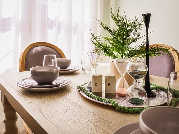 3rd image of 715 Grandin Rd