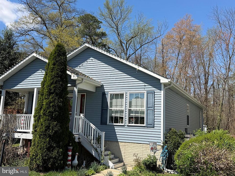 1st image of 7712 West Dr