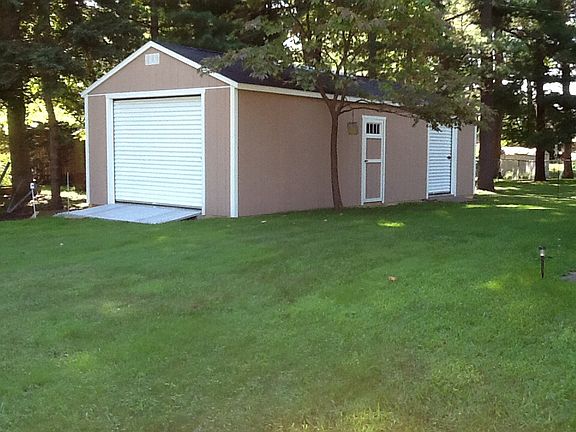 32' X 14' Garage / workshop 