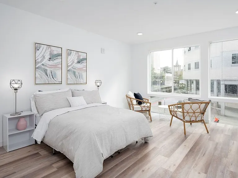 Felix Flats — Photo 17