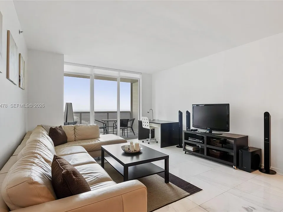 1830 S Ocean Dr #3211