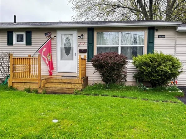 313 Midwood Dr, Liverpool, NY 13088