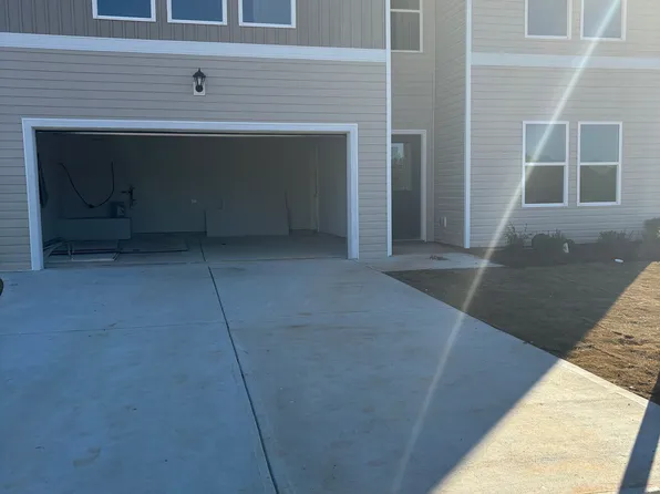 340 Cody Dr, Macon, GA 31216