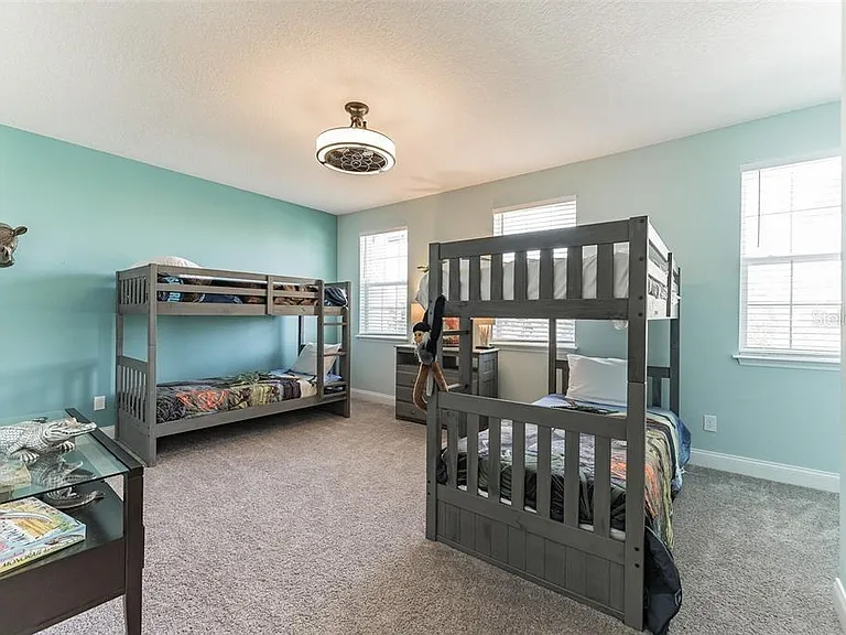 490 Captiva Dr — Photo 15
