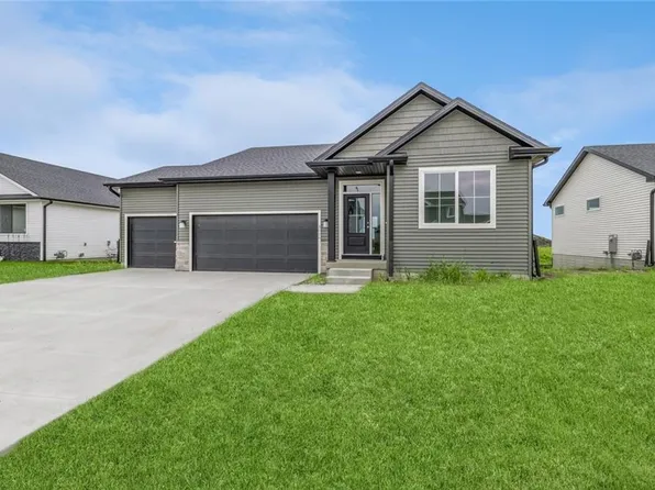 3026 6th Ave SW, Altoona, IA 50009