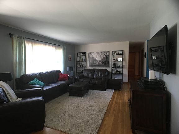 2nd image of 679 E College Ave