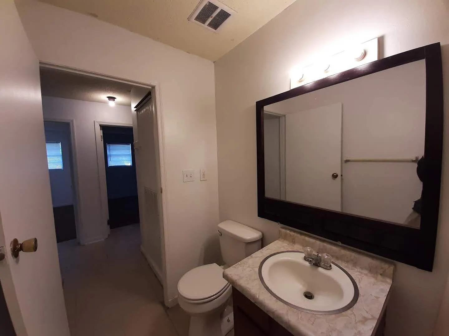 388 Lexington Hts — Photo 3