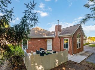 614 Hampton Woods Dr, Marion, OH 43302