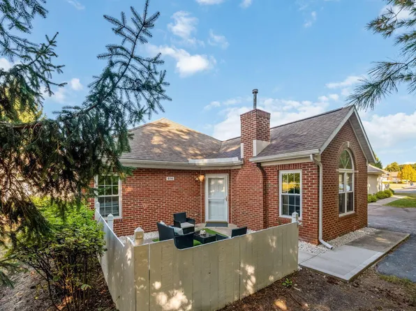 614 Hampton Woods Dr, Marion, OH 43302