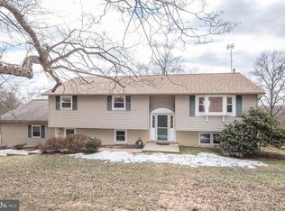 566 Drytown Rd, Holtwood, PA 17532