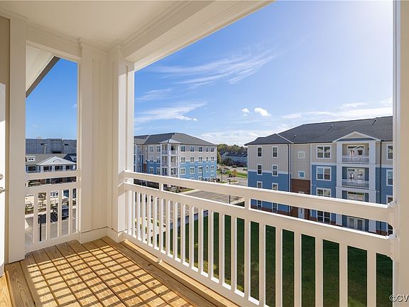 5th image of 10530 Stony Bluff Dr #301