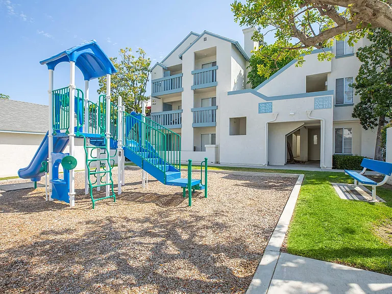 River Ridge Apartment Homes — Photo 6