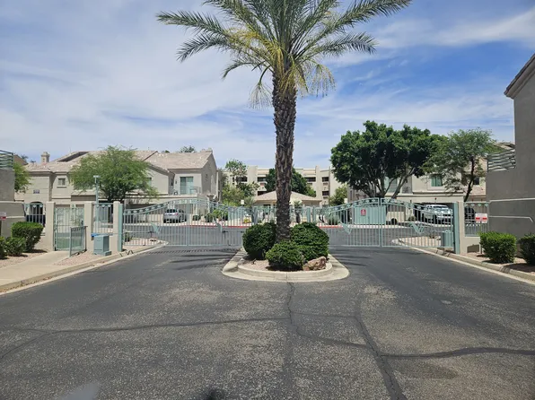 7520 E Earll Dr Unit 47, Scottsdale, AZ 85251
