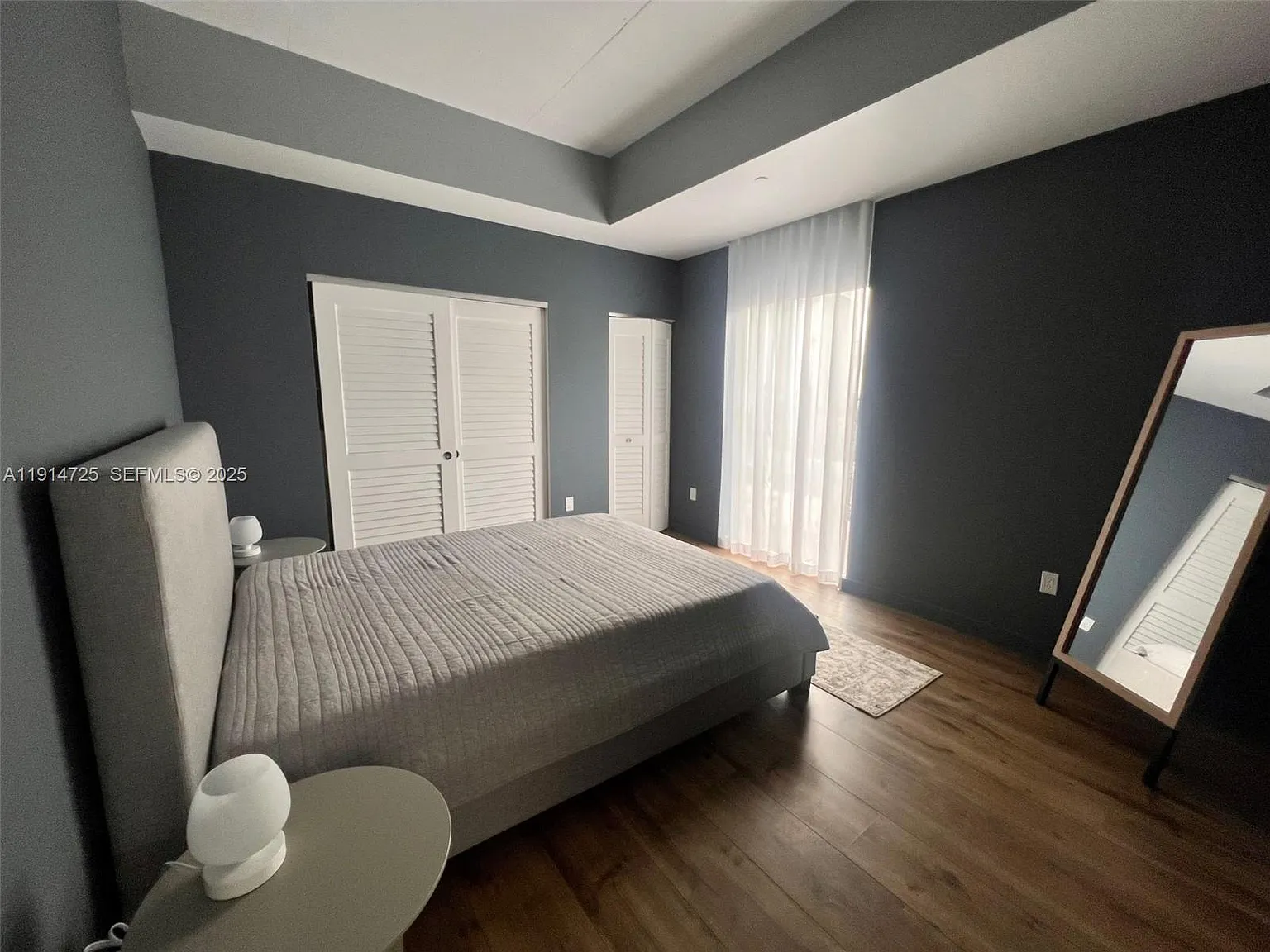 1 bed, 607 sqft, $3,300 — Photo 3