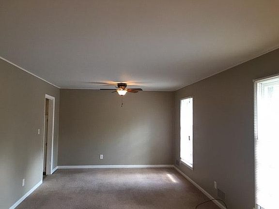 5th image of 6212 E 109th St