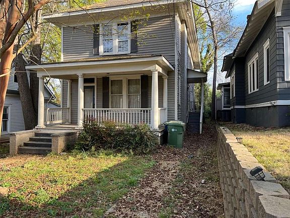 3rd image of 1037 Oak St SW