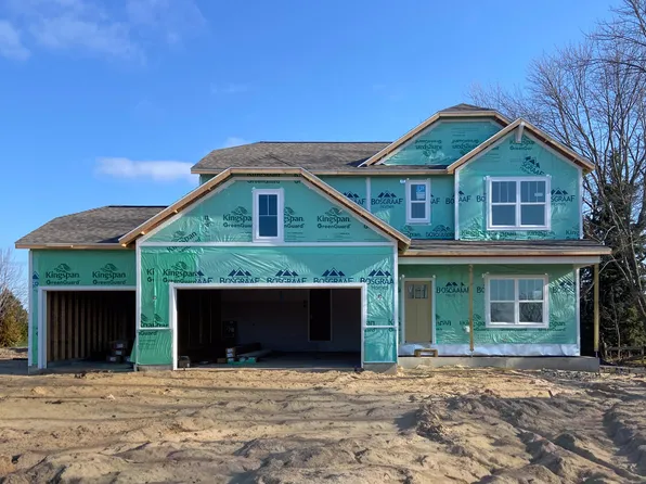 7383 Black Brook Dr, Zeeland, MI 49464