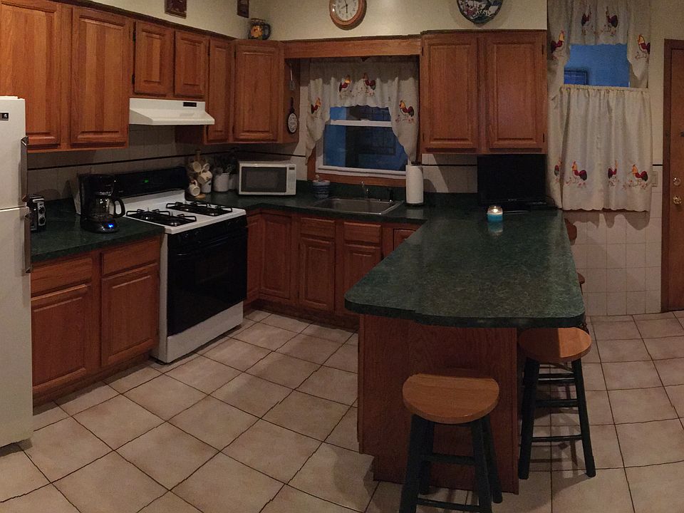 2nd image of 65 Adams St #1