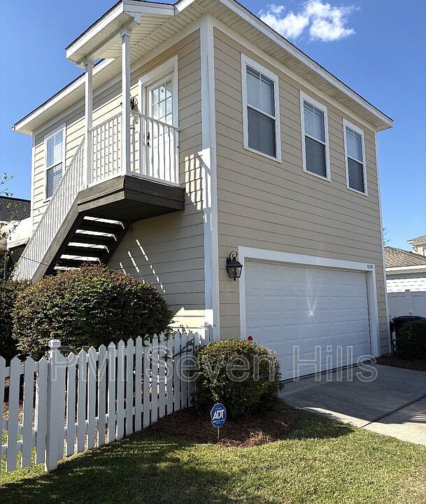 1st image of 4229 Summertree Dr