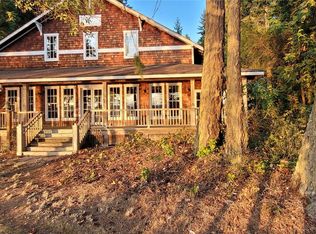 8135 Flagler Rd, Nordland, WA 98358