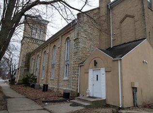 300 W Jefferson St, Morris, IL 60450
