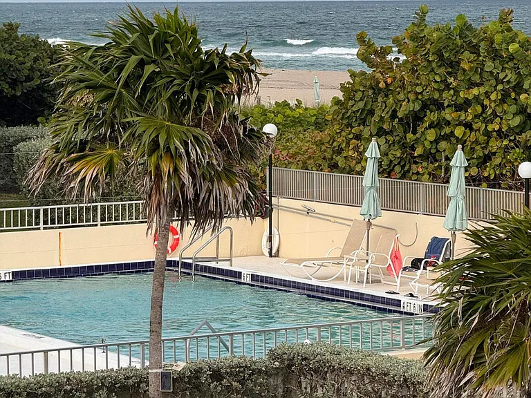 2565 S Ocean Blvd #2060 — Photo 4