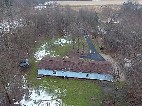 4th image of 958 N Jewell Rd