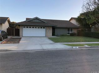 7082 Moonlight Cir, Huntington Beach, CA 92647