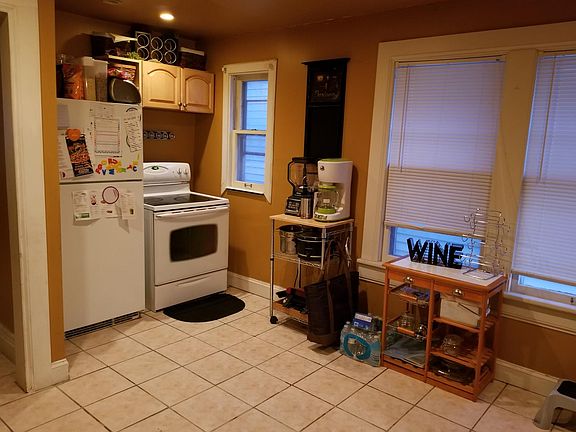 Kitchen With dishwasher 