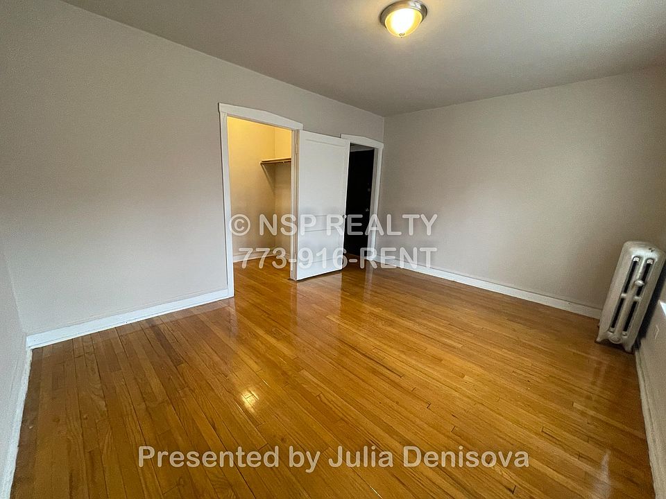 1st image of 4025 W Melrose St APT 1