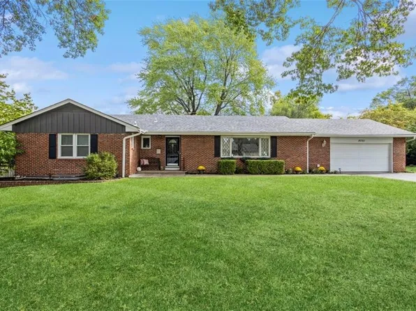 8001 Beverly Dr, Prairie Village, KS 66208