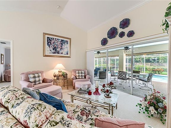 5th image of 2059 Imperial CIR
