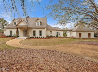 146 Lake Trail Dr, Flora, MS 39071