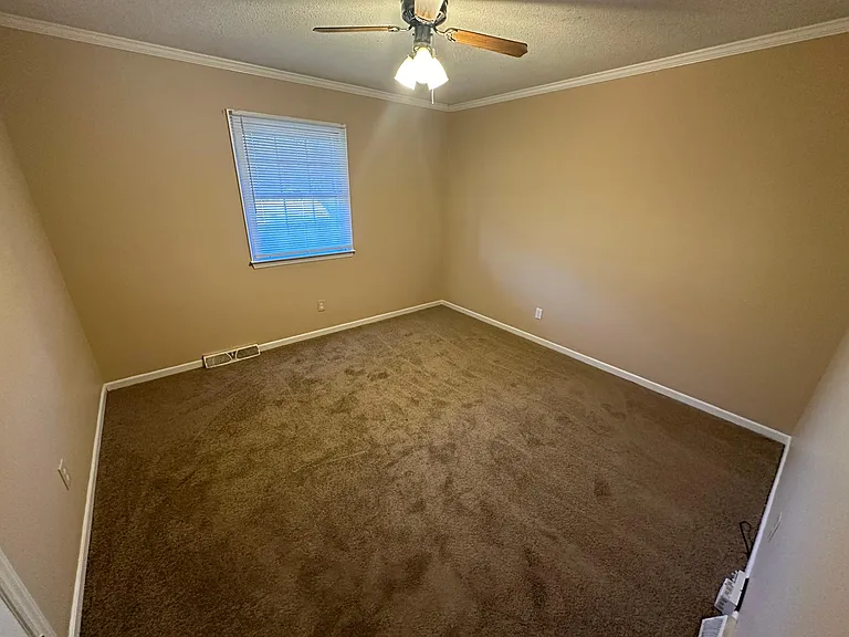 1084 Lewisville Clemmons Rd — Photo 8