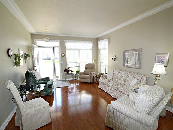 4th image of 1407 Cedarwood Dr