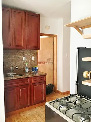 Rented by Best Apartments North Inc | media 17