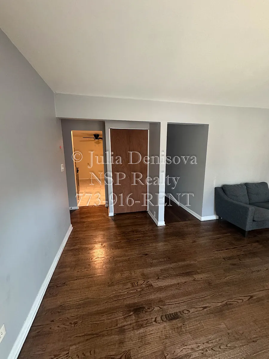 Building Photo - 430 Stevens Dr #101