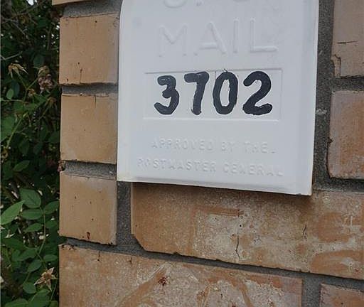 3rd image of 3702 Chantal Cir