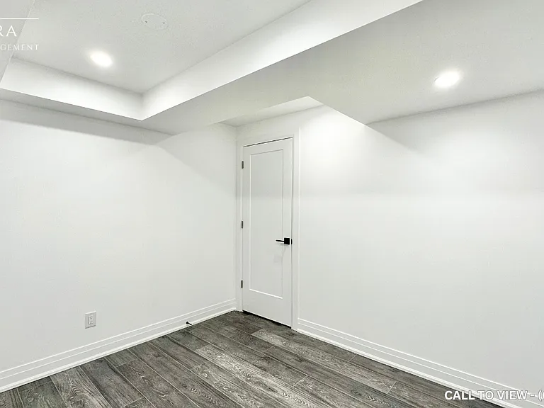 479 Greenlees Cir #2 — Photo 8