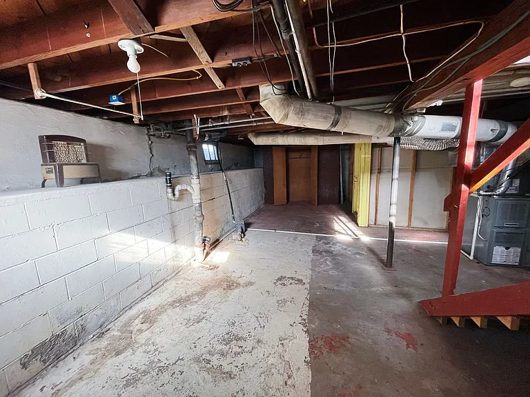 111 W 23rd Ave — Photo 11