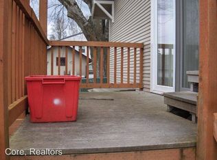 819 E Main St APT 2, Hillsboro, OR