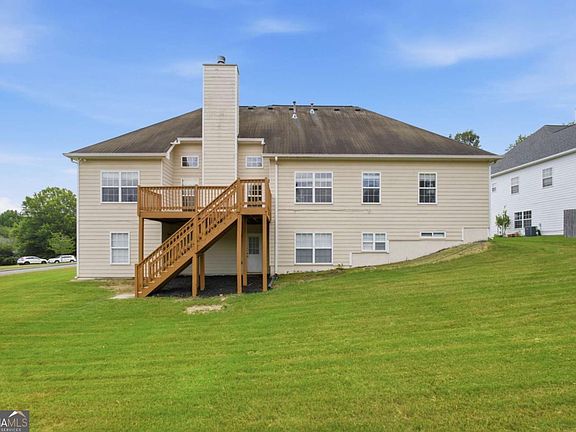 5th image of 642 Aya Cir